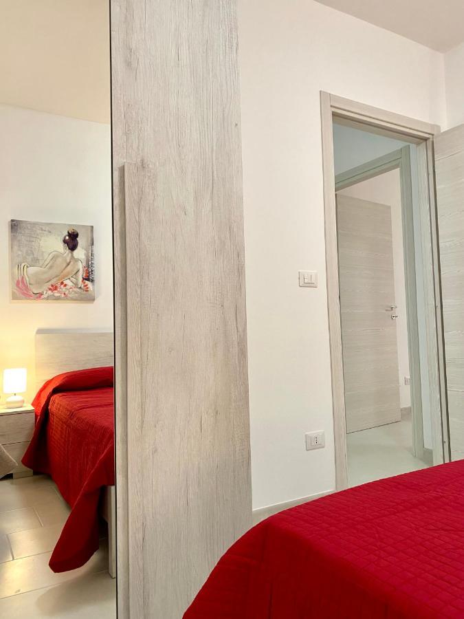 Monopoli Guest House - Puglia Mia Apartments ภายนอก รูปภาพ